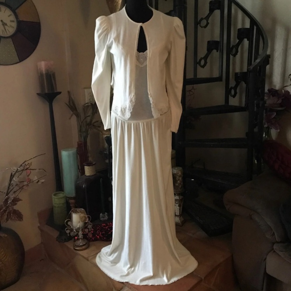 💥RARE💥Olga Sweetheart Nightgown Sweater Robe Long Maxi Peignoir Lingerie set